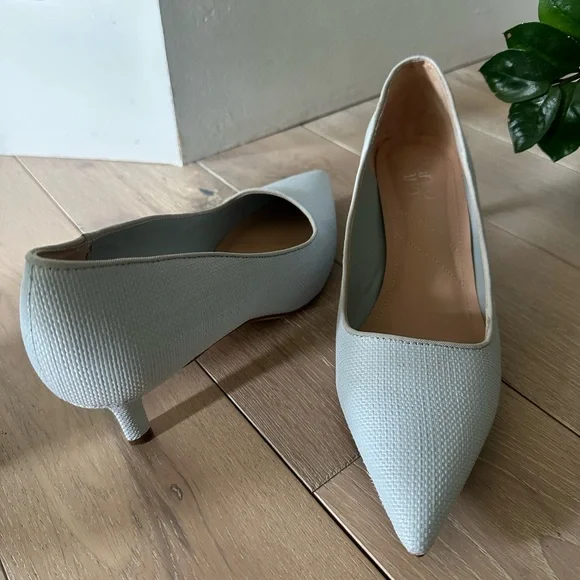 Franco Sarto Women's Light blue woven Textured Heels - Picture 1 of 7